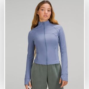 Cropped Define Jacket
Nulu size 4